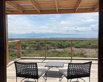 Altos de la Caobita - Pueblo Viejo - Patio