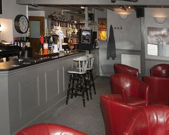 The Queens Head - אוקספורד - בר