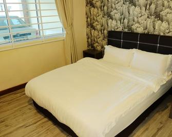 Natol Homestay - Paris Bdc - Kuching - Habitación