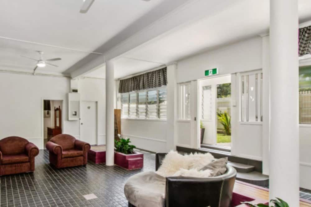 Avenue Xchange - Townsville - Lobby