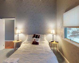 Silver Spring Chalet - Pittsfield - Habitación