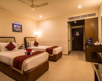 OYO 1085 Hotel Budhil Park - Visakhapatnam - Bedroom