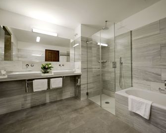 Parador de Santiago de Compostela - Santiago de Compostela - Baño