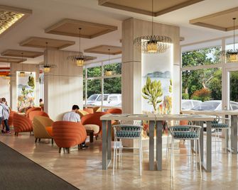 Danubius Hotel Annabella - באלאטונפורד - לובי