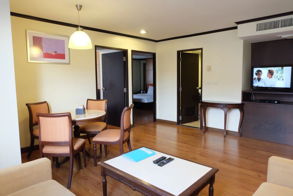 Omni Tower Sukhumvit Nana By Compass Hospitality