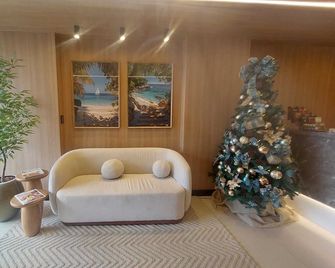 V-Home Flat Hotel - Macaé