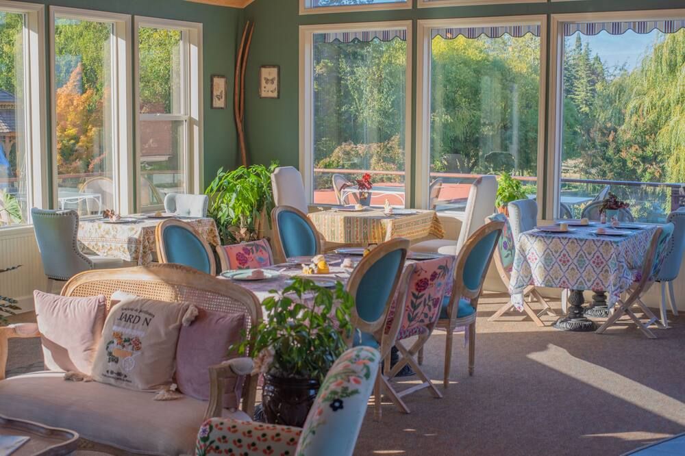 Country Willows Inn - אשלנד - מסעדה