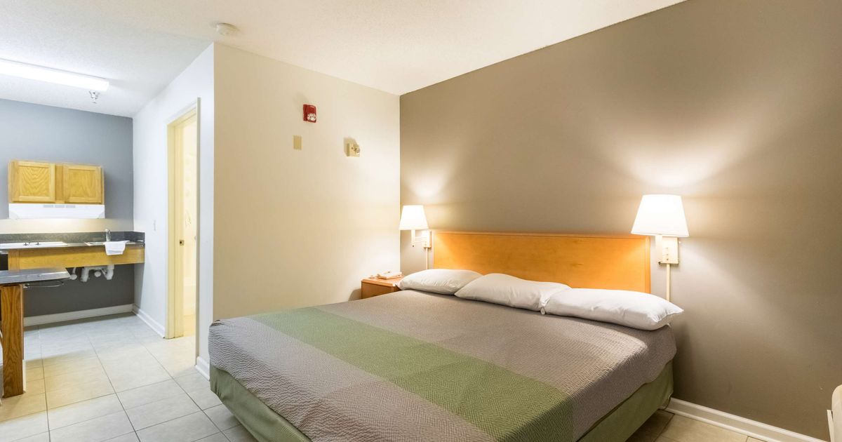 Studio 6 Statesboro, GA from 68. Statesboro Hotel Deals & Reviews KAYAK