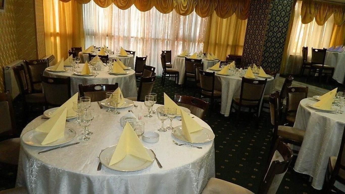 Dalin Hotel