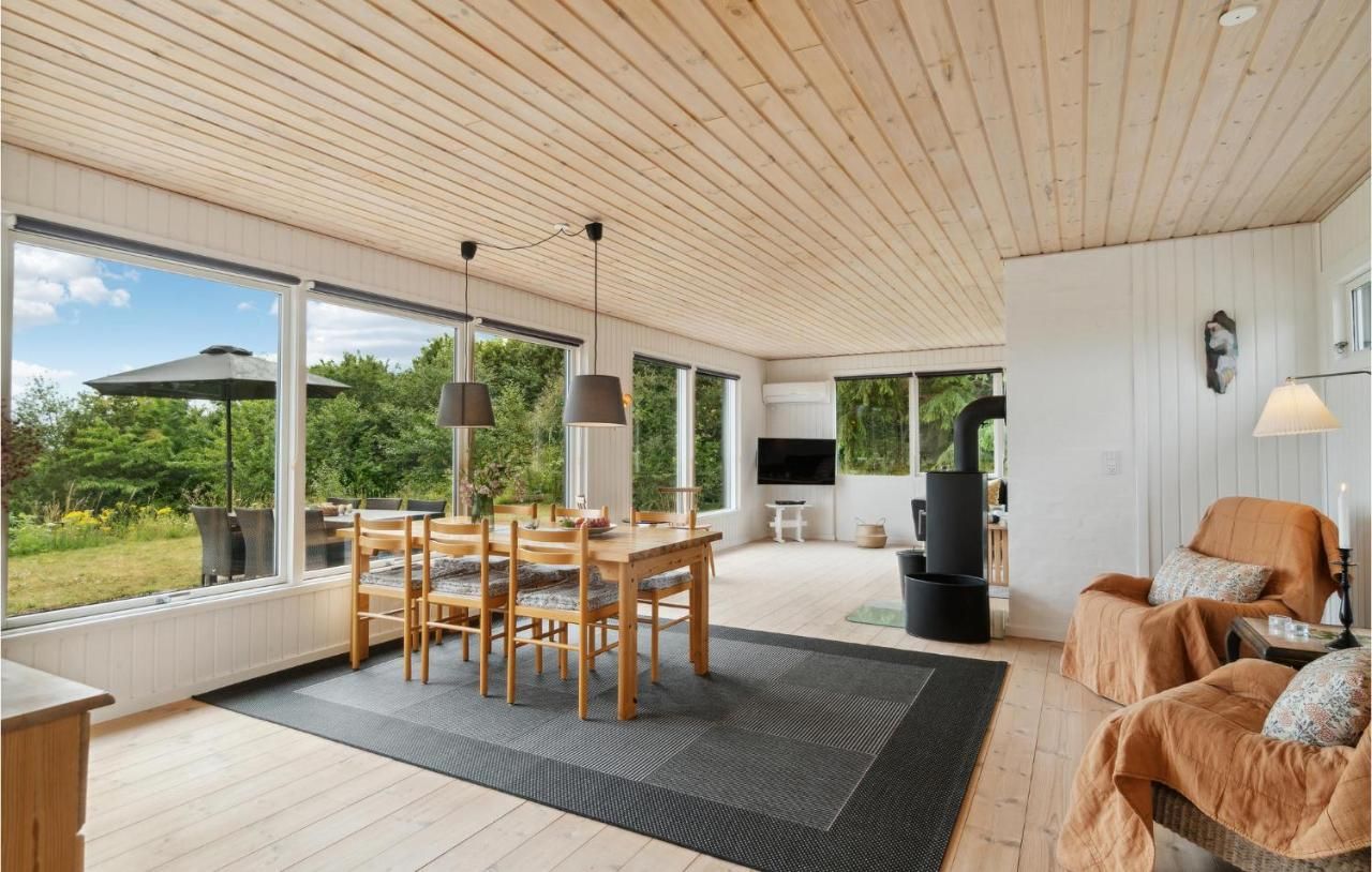 3 Bedroom Beautiful Home In Ebeltoft – Ebeltoft