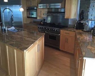 Amazing Lakefront house - Port Washington - Cocina