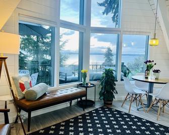 Views, Hot Tub, Beach Access - Cabin on Camano! - Camano Island - Living room