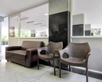 Treebo Excella - Visakhapatnam - Front desk