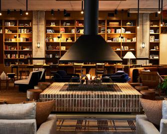 ذا جونتو - كولومبوس (اوهايو) - ردهة