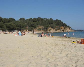 Argentiere-Club - La Londe-les-Maures - Pláž