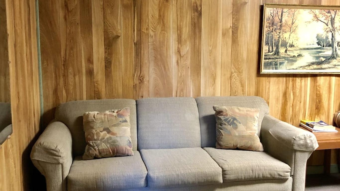 Black Hills Cabins at Quail's Crossing