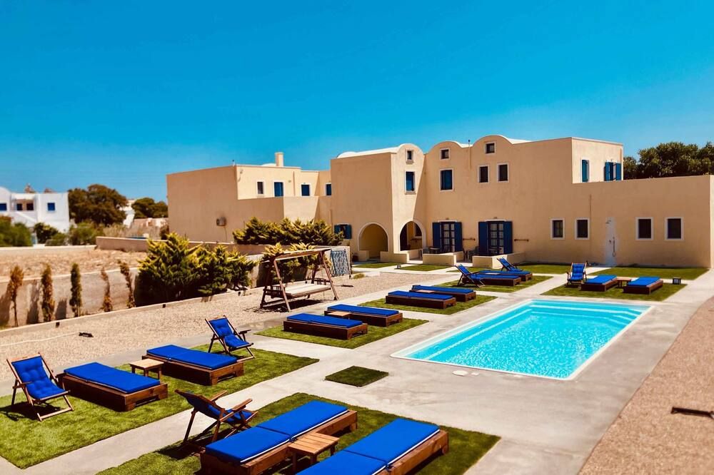 Irigeneia Hotel - פריסה - בריכה