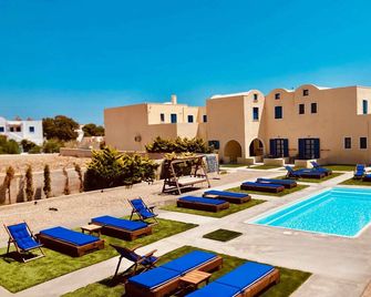 Irigeneia Hotel - Perissa - Pileta