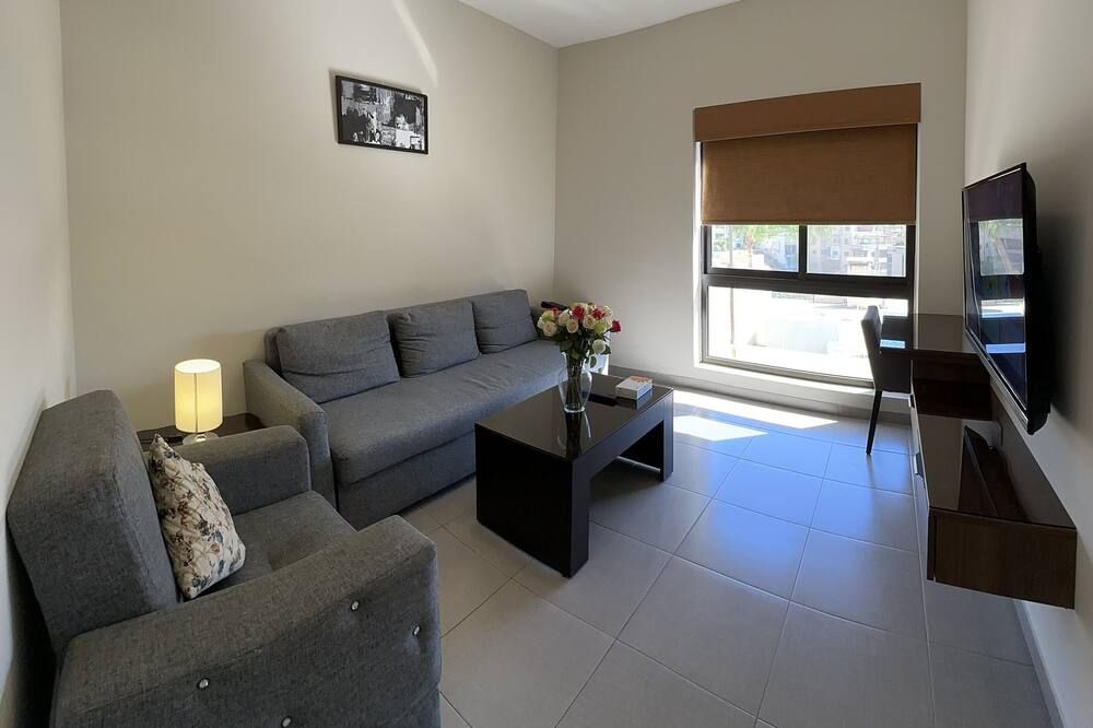 Celino Hotel