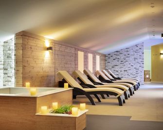 Alma Living Hotel- Al Girarrosto - Venzone - Spa