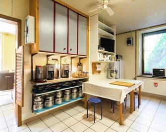 Lovely Holiday Home in Marcourt - Rendeux - Keuken