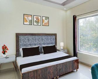 Hotel O Meerut Central College Saffron - Meerut