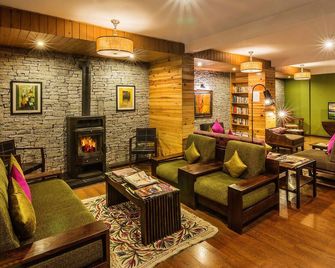 Honeymoon Inn Manali - Manali - Lounge