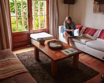 El Arbol Hostel - La Serena - Living room
