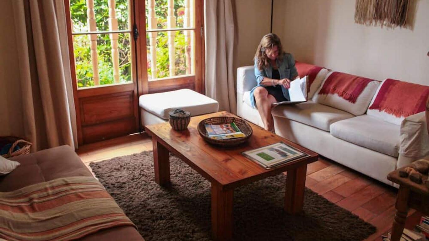 El Arbol Hostel