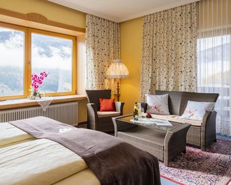 Pension Südhang - Bad Kleinkirchheim - Bedroom