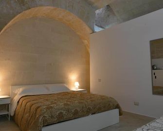 Il Nespolo Sassi Affittacamere - Matera - Bedroom