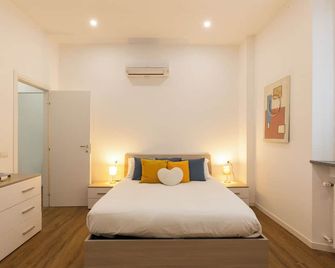 Macmahome - מילאנו - חדר שינה