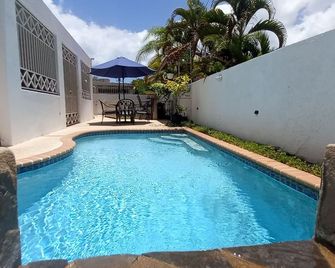 San Juan, Garden suite w/private POOL, outdoor kitchen/BBQ & peaceful - San Juan - Piscina