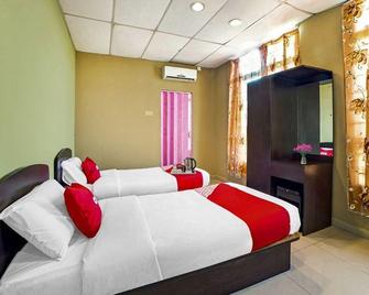 OYO 89573 Hotel Lii View - Mersing - Chambre