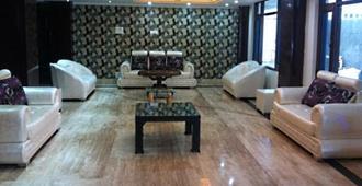 Hotel Royal Batoo - Srinagar - Lounge