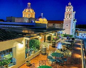 Hotel La Plaza De Tequisquiapan - Tequisquiapan - Patio