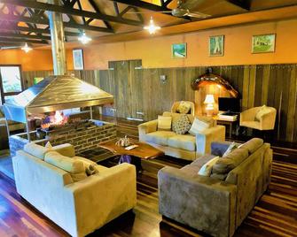 Broken River Mountain Resort - Finch Hatton - Lounge
