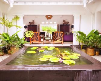 The Flame Tree Estate & Hotel - Kandy - Reception