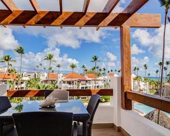 Tescosy Beachfront 2 Bdr Apartment. Stm G406 - Bavaro - Balkon