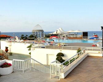 Dome Hotel - Kyrenia