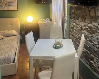 Bed and Breakfast Storico - Como - Phòng ăn
