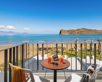 Elia Agia Marina Hotel - Agia Marina - Varanda