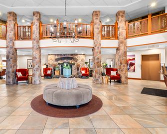 Best Western Rocky Mountain Lodge - Whitefish - Lobby
