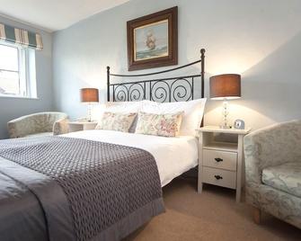 The Conigre - Melksham - Bedroom
