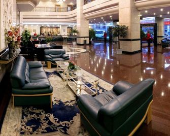 Kunming Wei Long Hotel - Kunming - Aula