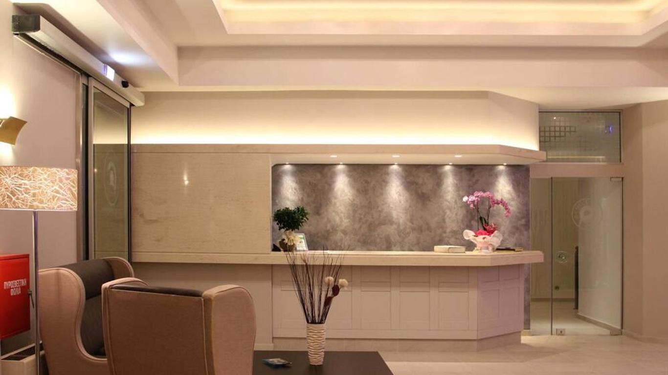 Achilles Hotel