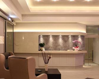Achilles Hotel - Methoni - Front desk