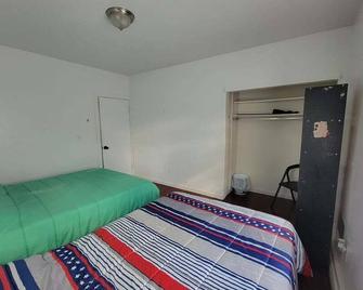 Bedrooms near Fenway & Downtown Boston - Boston - Bedroom