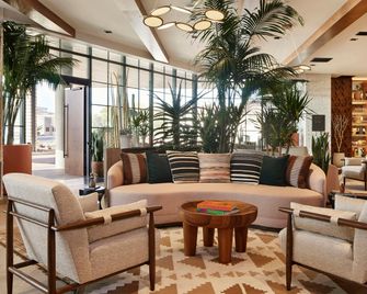 Senna House Hotel Scottsdale, Curio Collection by Hilton - Scottsdale - Lounge