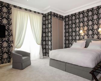 Domaine De Pouzelande B&B - Sanilhac - Habitación